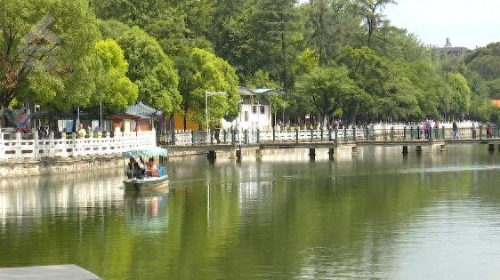 “太热了！”昆明气温直逼30℃！云南这地气温位居全国第一