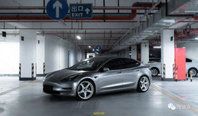 换轮毂如换鞋的特斯拉Model 3P，改不了更快那就玩姿态