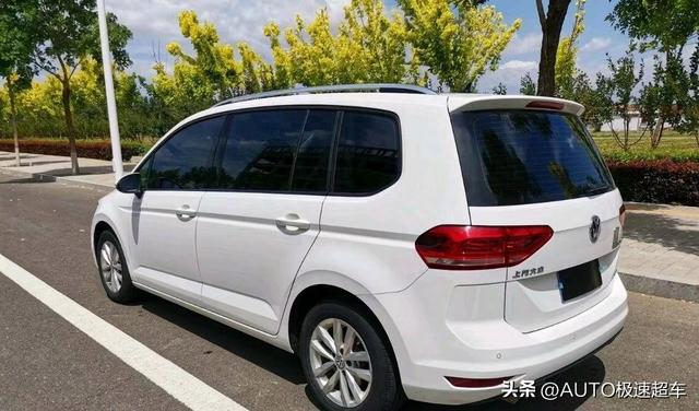 大众家用MPV，落地13万，涡轮引擎+7座，实拍途安L，实用性强大