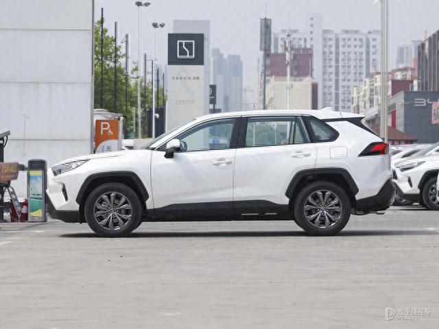 售17.68-29.68万元 新款RAV4荣放正式上市