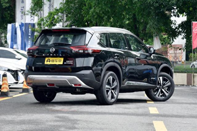 20万左右想买家用SUV，奇骏、皓影和RAV4荣放，谁更胜一筹？