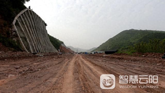 新能源汽车项目落户云阳 6月8日正式开工