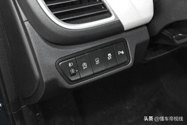 新车｜合资紧凑型SUV，不到10万能打吗？试驾起亚赛图斯1.5自吸版