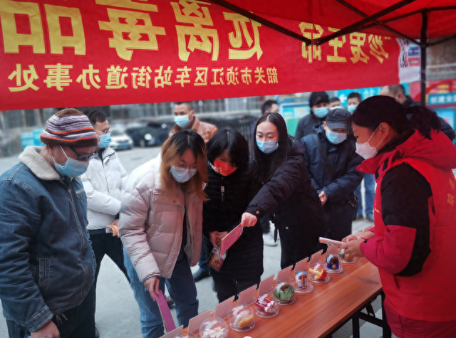 接地气！浈江区禁毒宣传走进汽车客运站