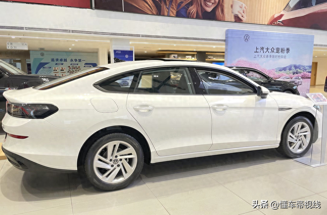 新车｜换新1.4T发动机 新款大众凌渡L到店实拍 现款售15.09万元起