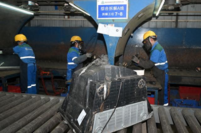 活力中国图鉴｜节后开工：江河海陆空，春季攻势“兔”飞猛进