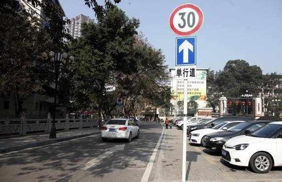 交警提醒：不认识这5个交通标识，建议先别开车，学习一下