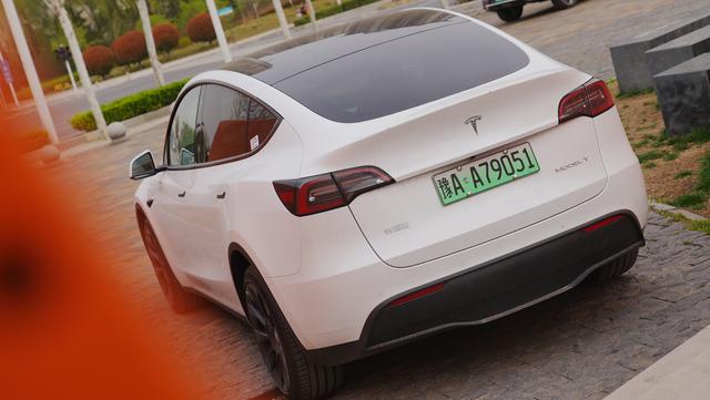 试驾特斯拉Model Y 一台适合家用的纯电SUV