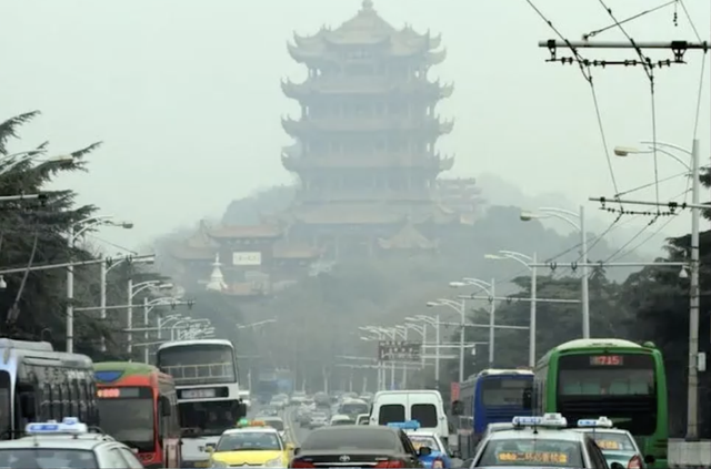 硅胶雨刷VS橡胶雨刷，哪种比较好？该怎么选？