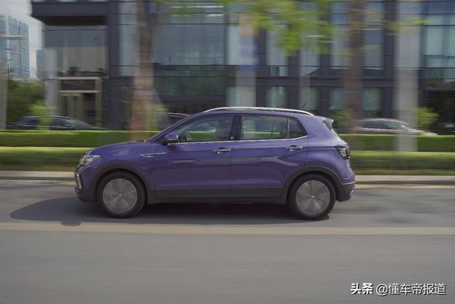 越级的轴距=更大的空间？试驾上汽大众首台小型SUV T-Cross 途铠 