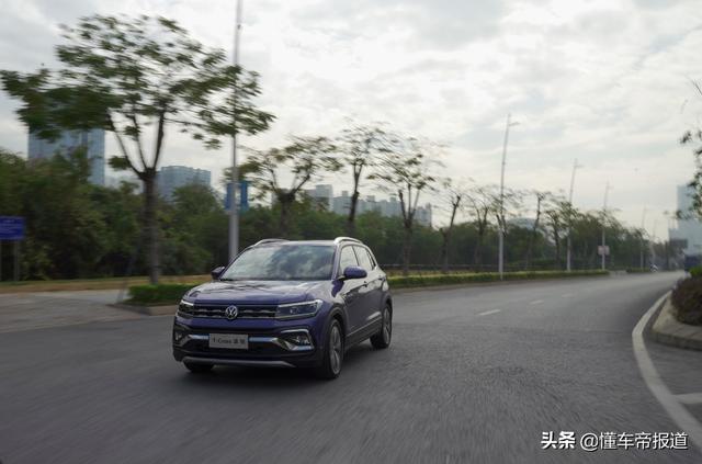 越级的轴距=更大的空间？试驾上汽大众首台小型SUV T-Cross 途铠 