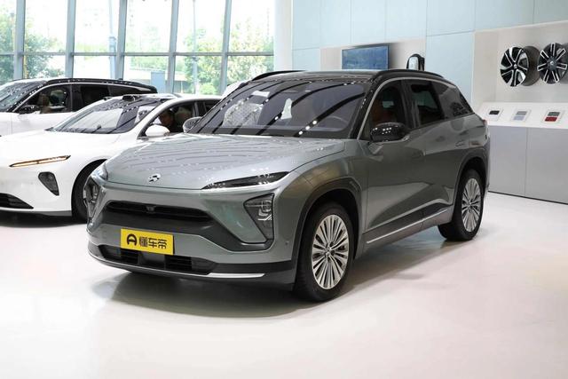 都是纯电中型SUV，宝马iX3和蔚来ES6强强对话，差距有多大？