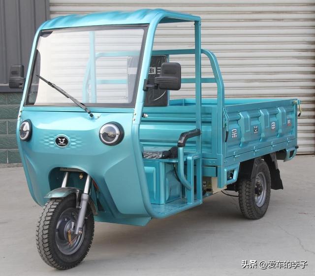 介绍五款电动三轮农夫车，最大载货量600kg，最大功率2.2kw