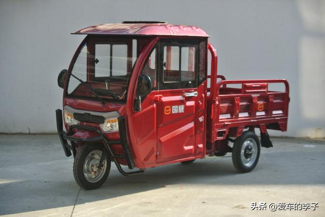 介绍五款电动三轮农夫车，最大载货量600kg，最大功率2.2kw