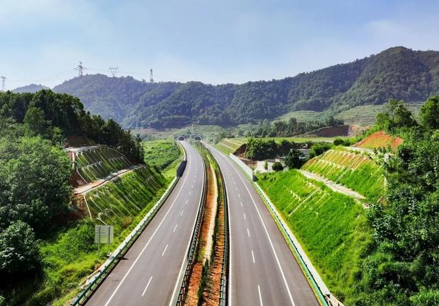 正式通车！还有一个重磅消息……