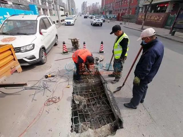 抚顺市政道路维修养护开始了 按轻重缓急有序推进