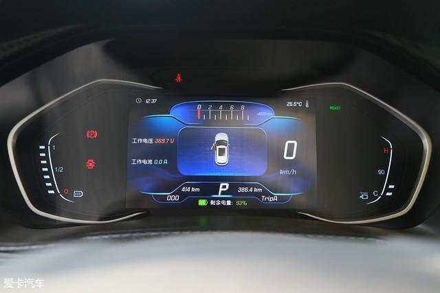 综合续航里程250km 爱卡试众泰T300 EV