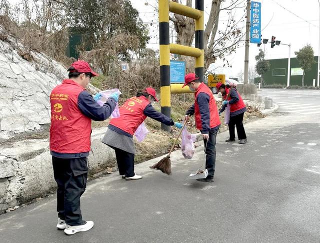 追“锋”兵器人【我为群众办实事】