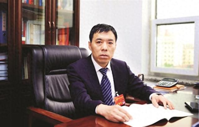 苏光建：关于加快推进孝义市电动汽车充电基础设施建设的建议