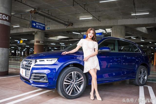 女神请上车，全新奥迪Q5L，机场邂逅性感女神