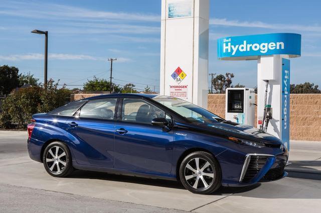固态锂电池和氢燃料电池，究竟谁才是新能源汽车主流？