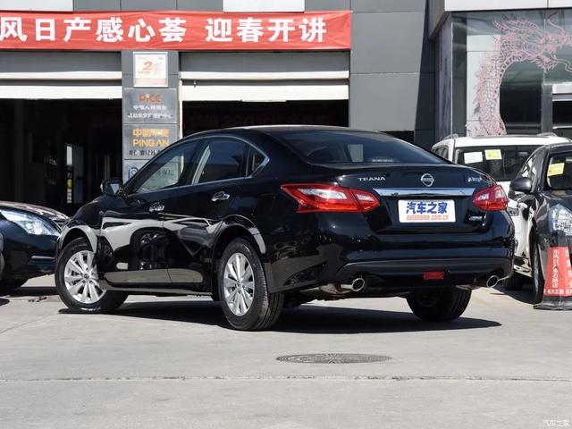 二手车：2.0L+CVT，2016款天籁不到12万，值不值？