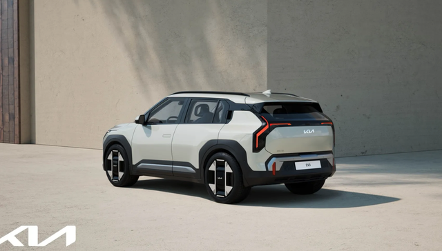 起亚发布全新小型纯电SUV——EV3，纯电续航约600公里