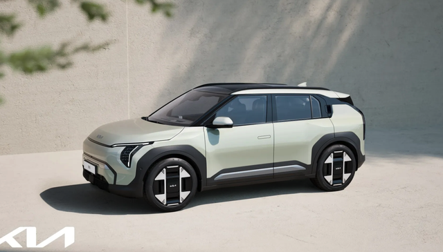 起亚发布全新小型纯电SUV——EV3，纯电续航约600公里