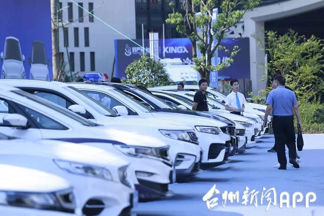 线上购吉利车，指定车型直享1万元优惠