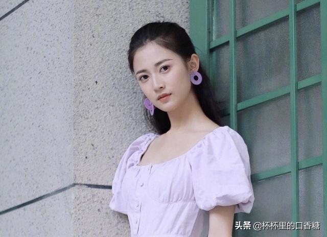 9位同龄不同命女星！杨紫坐稳顶流，娜扎没演技，袁冰妍没资源