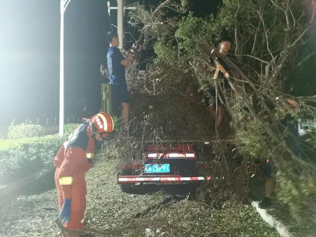 “今天清晨的海口，不一样了！”