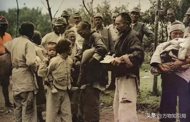 1940年，日军禁止公开的照片，一名慰安妇女孩表情呆滞，命运难测