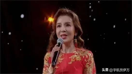 这两位央视主持人，原来是夫妻?低调了20年，比嫁入豪门还幸福